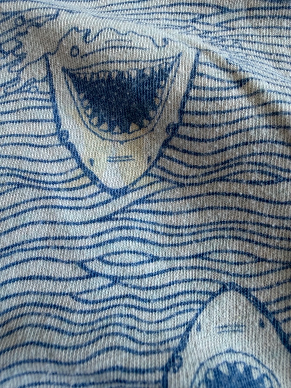 Kids Hurley Blue Shark Print T-Shirt - Casual Short Sleeve Top plus Plain Gray T - Picture 3 of 4